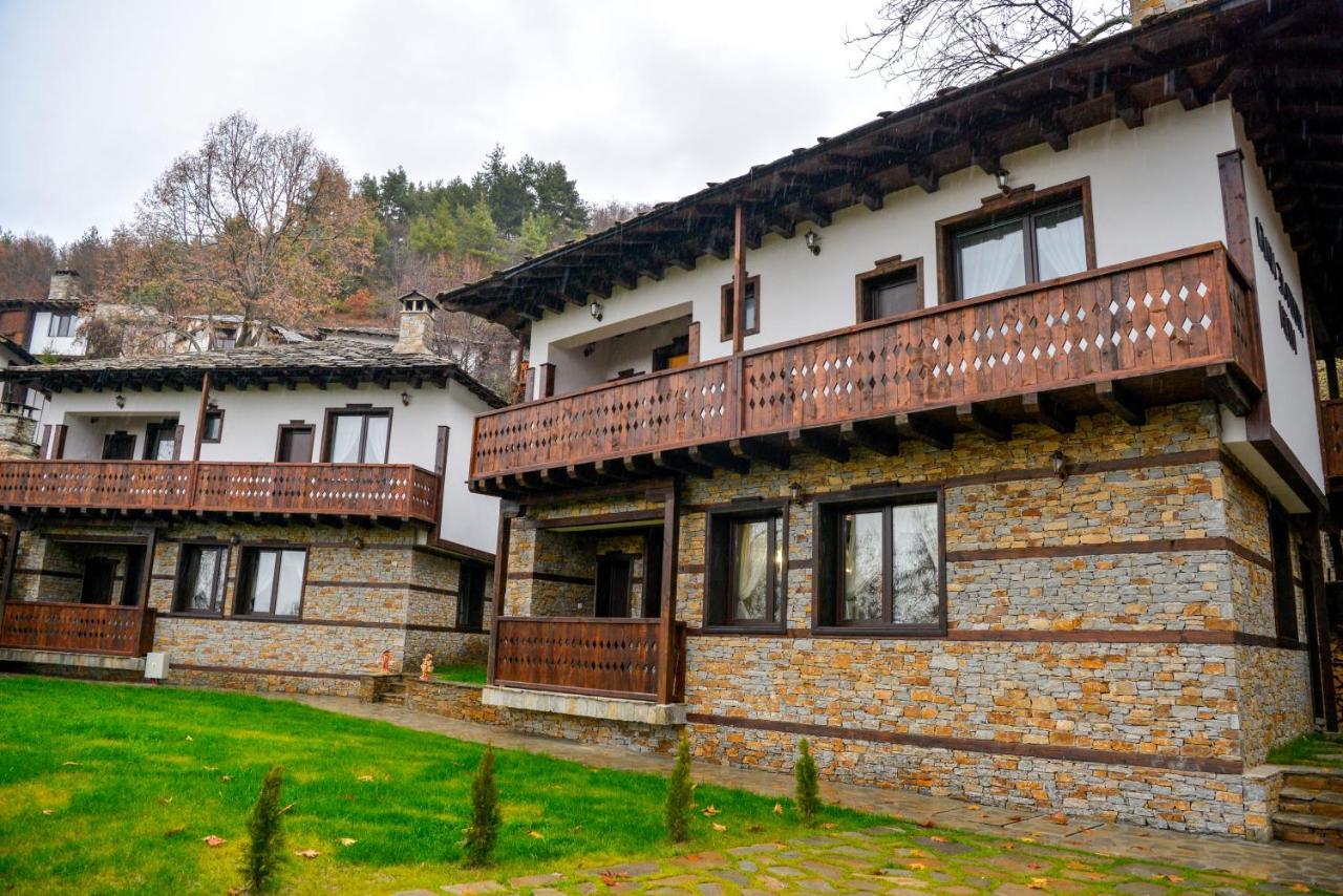 Къщи За Гости Неси Lesjten Exteriör bild